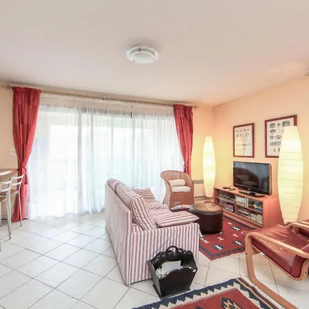 Du Parc Apartment